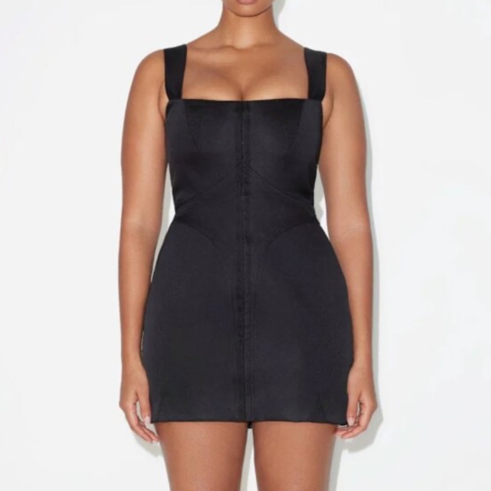 Elegant Black Women's Intimate Dress